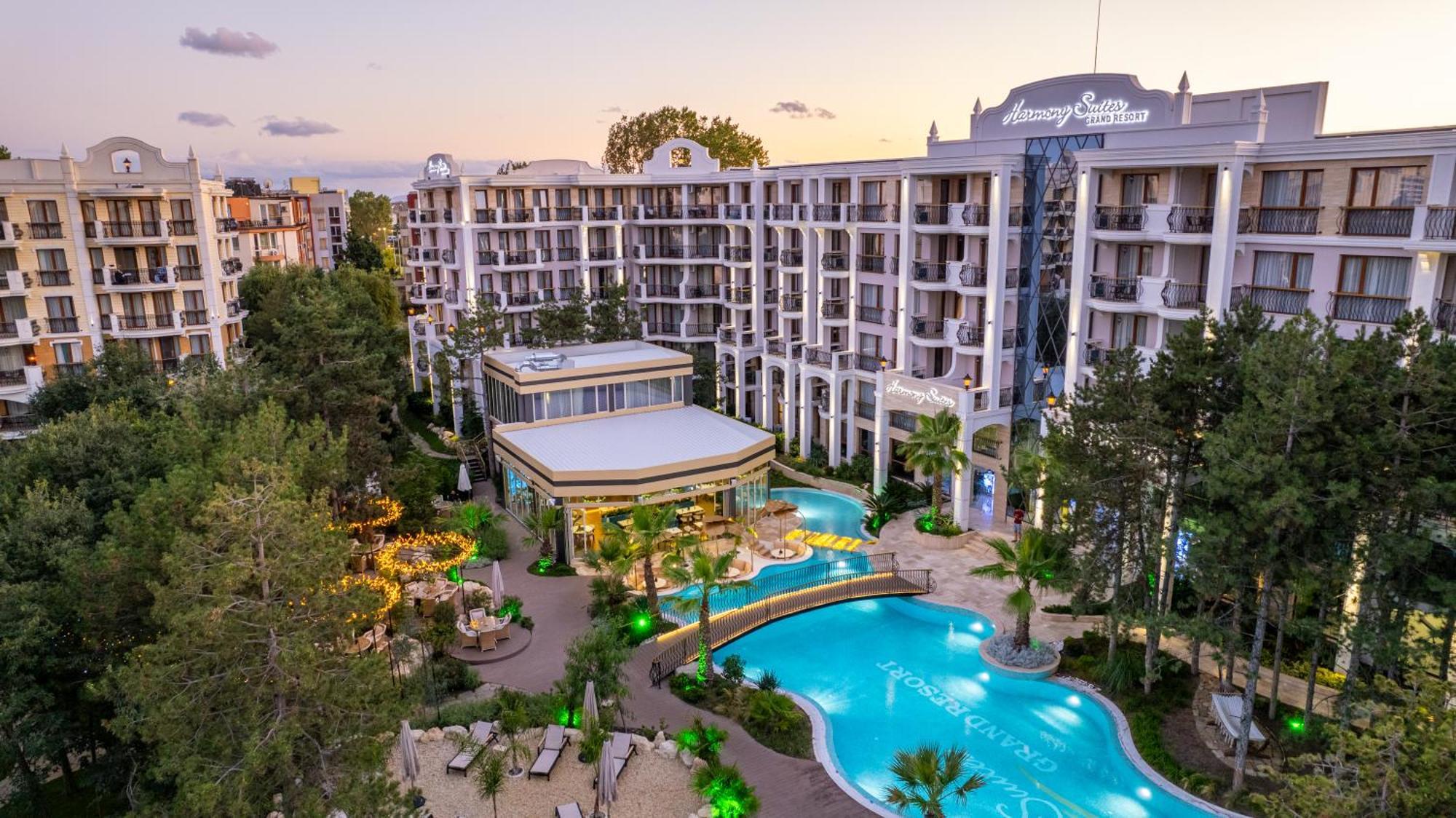 Harmony Suites Grand Resort Sunny Beach Exterior photo