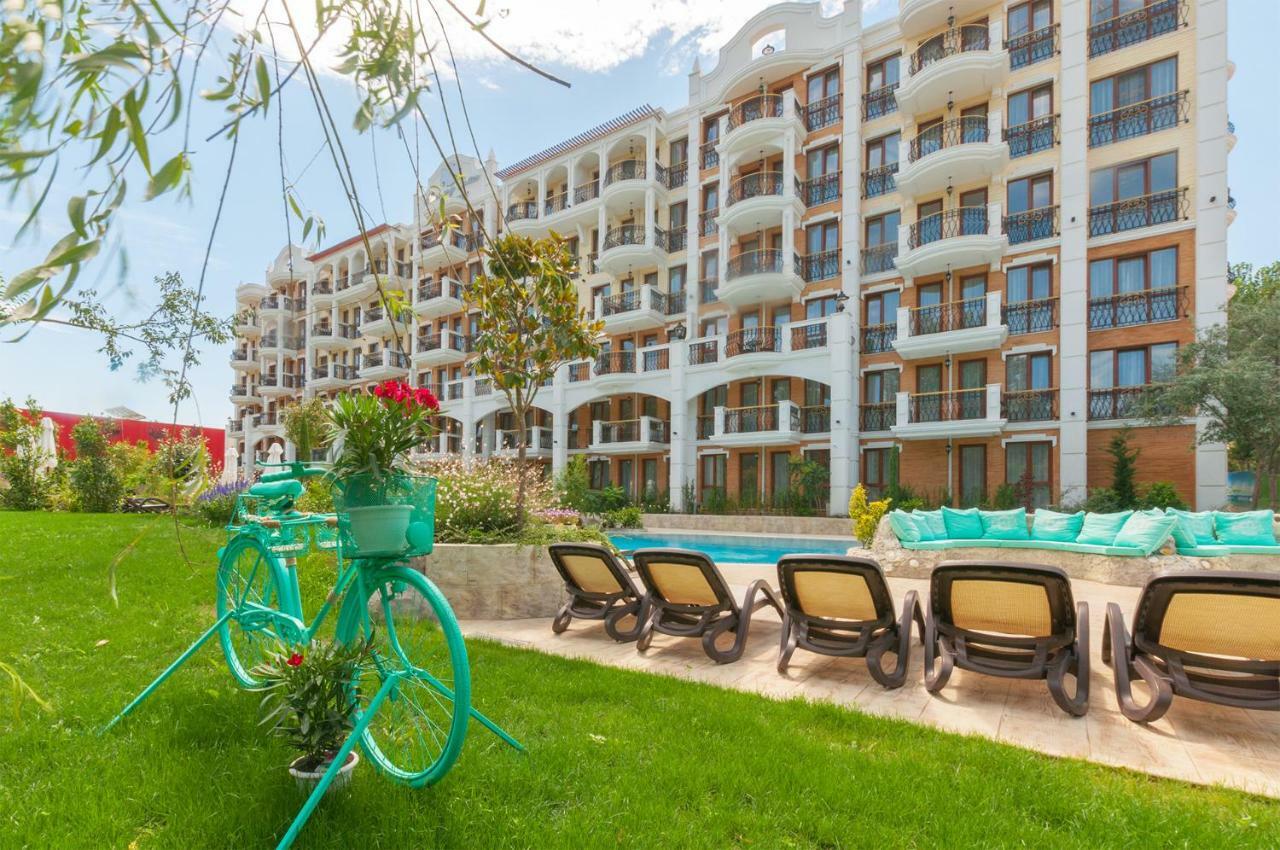 Harmony Suites Grand Resort Sunny Beach Exterior photo